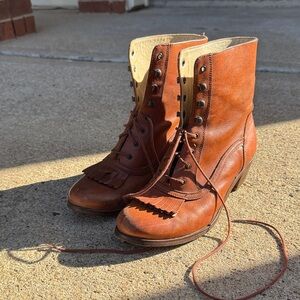 Vintage Western Style Brown Leather Lace-Up Boots